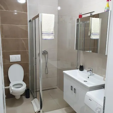 Noah Διαμέρισμα